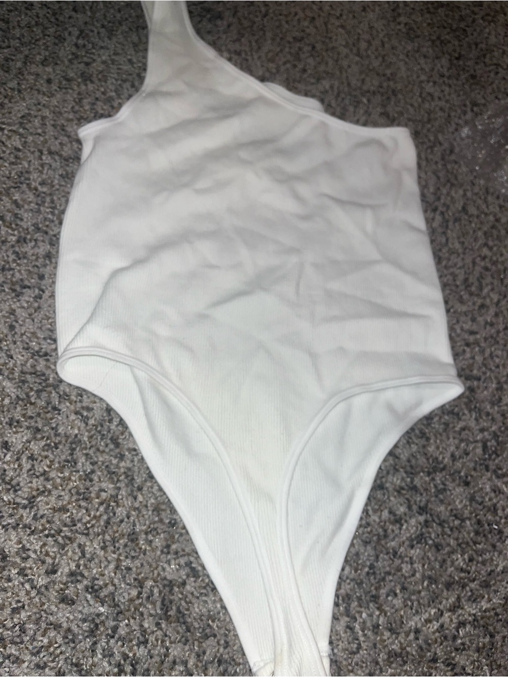 White One-Shoulder Ribbed Tank Top - Picture 2 of 4